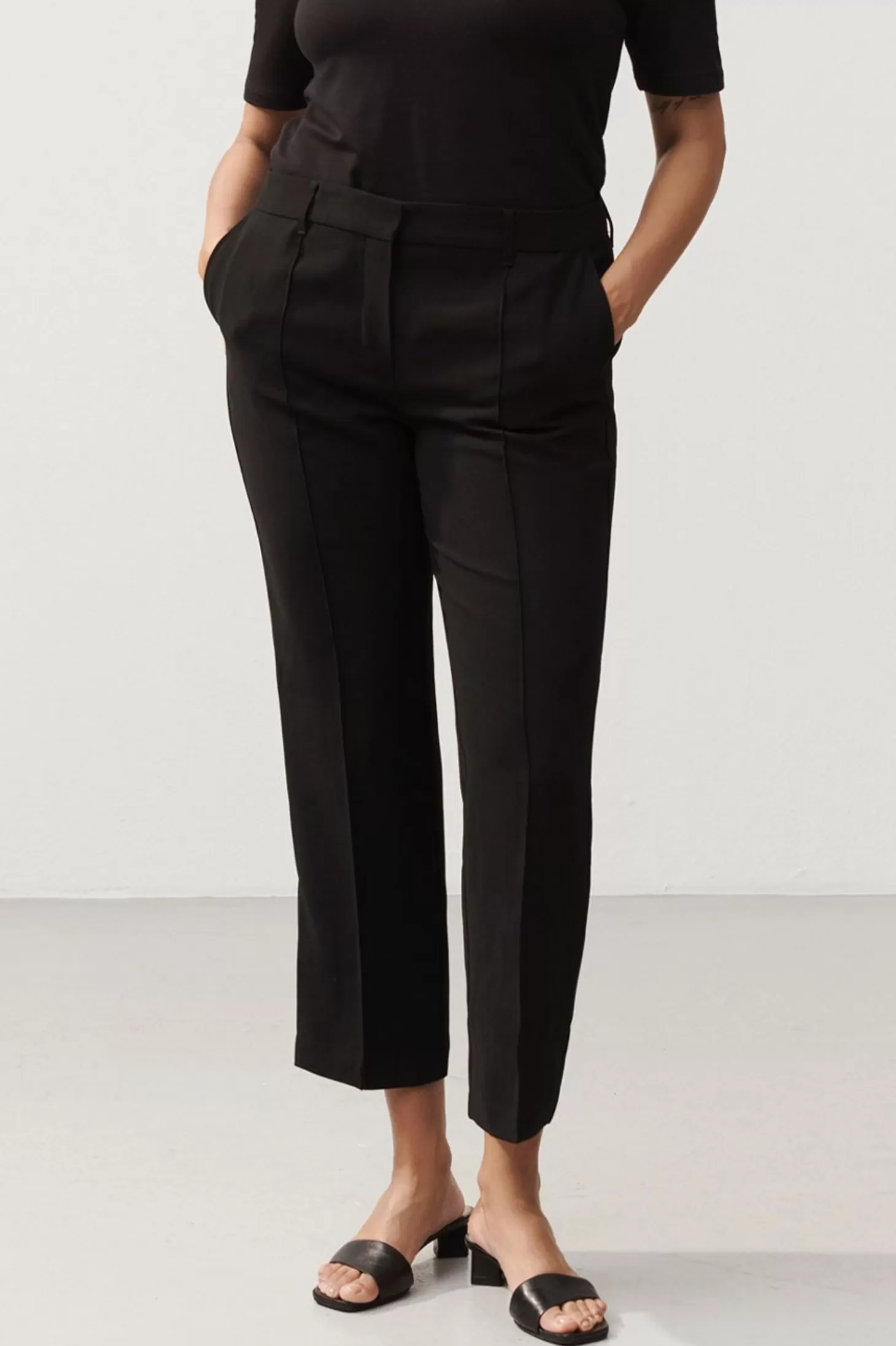 ben_trousers_6.webp Stylein Trousers & Shorts-Ben Trousers