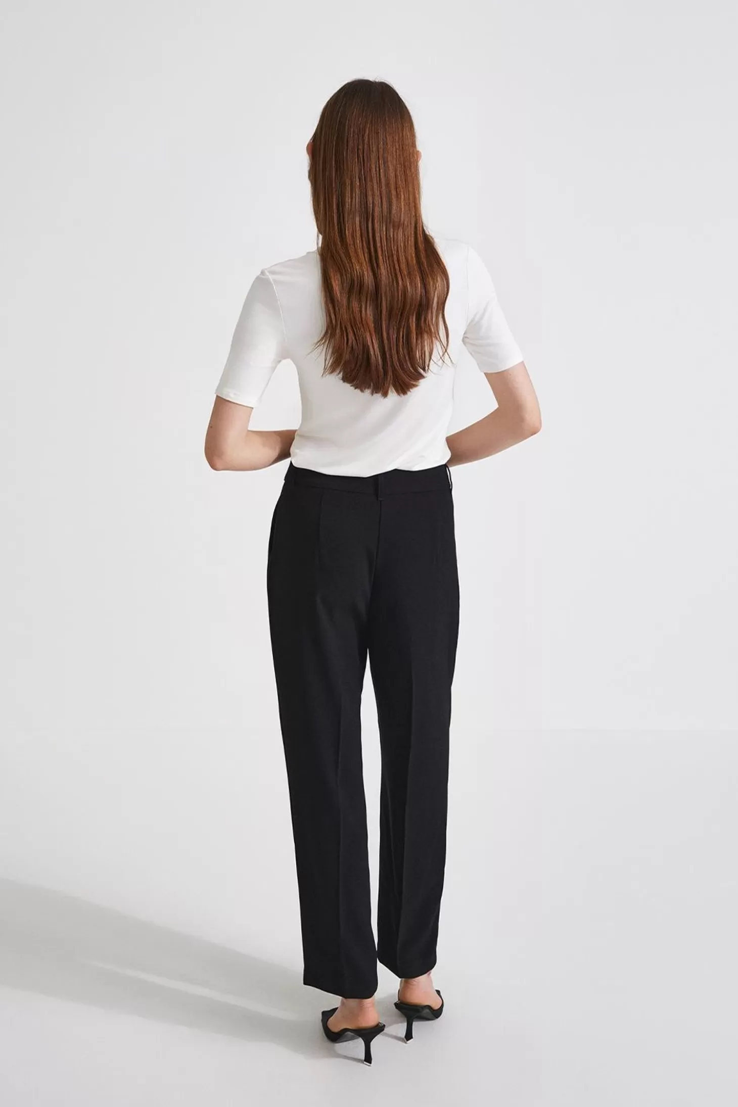 chambers_tshirt_3-5.webp Stylein Tops & Shirts-Chambers T-Shirt