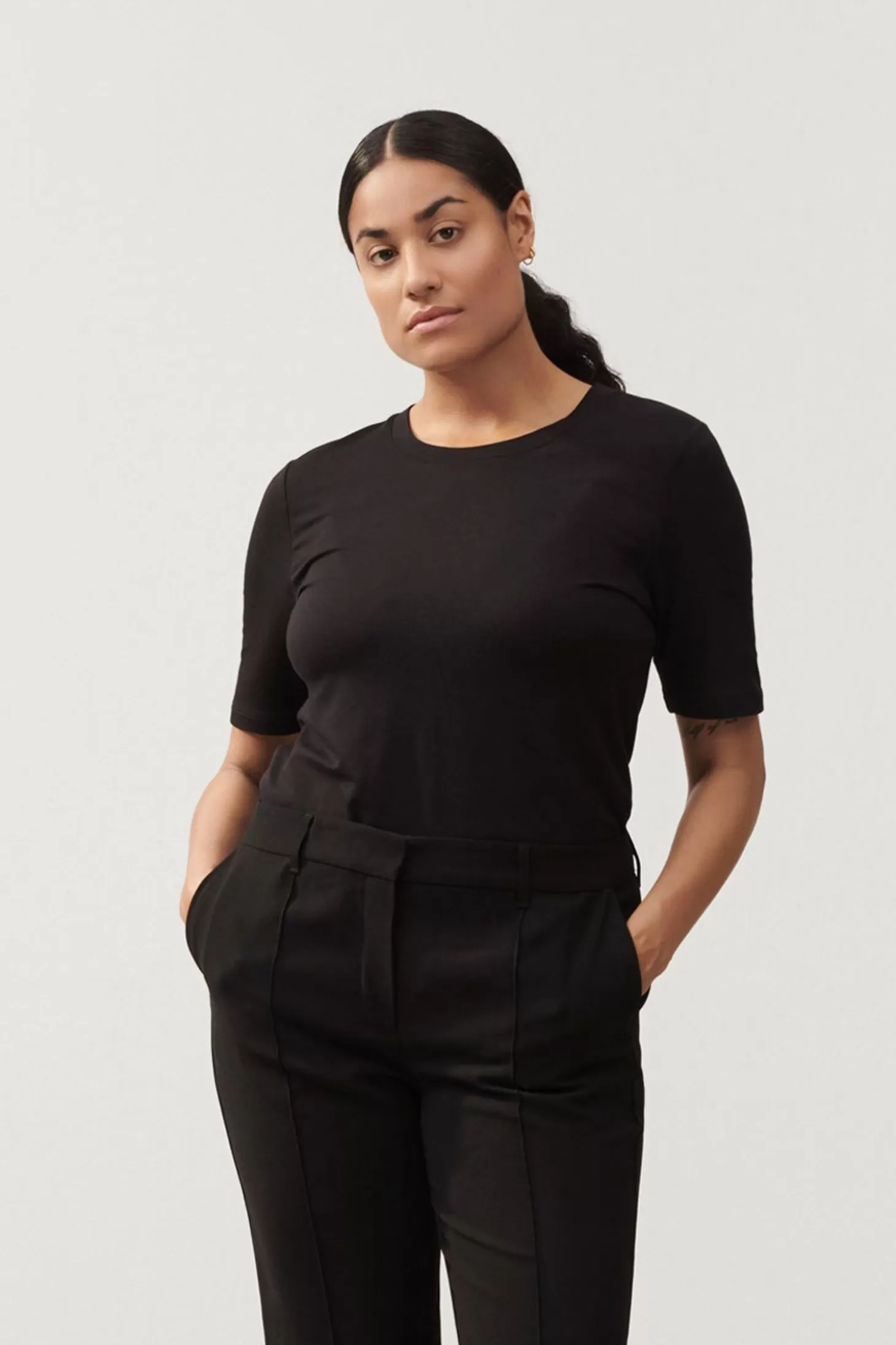 chambers_tshirt_4-4.webp Stylein Tops & Shirts-Chambers T-Shirt