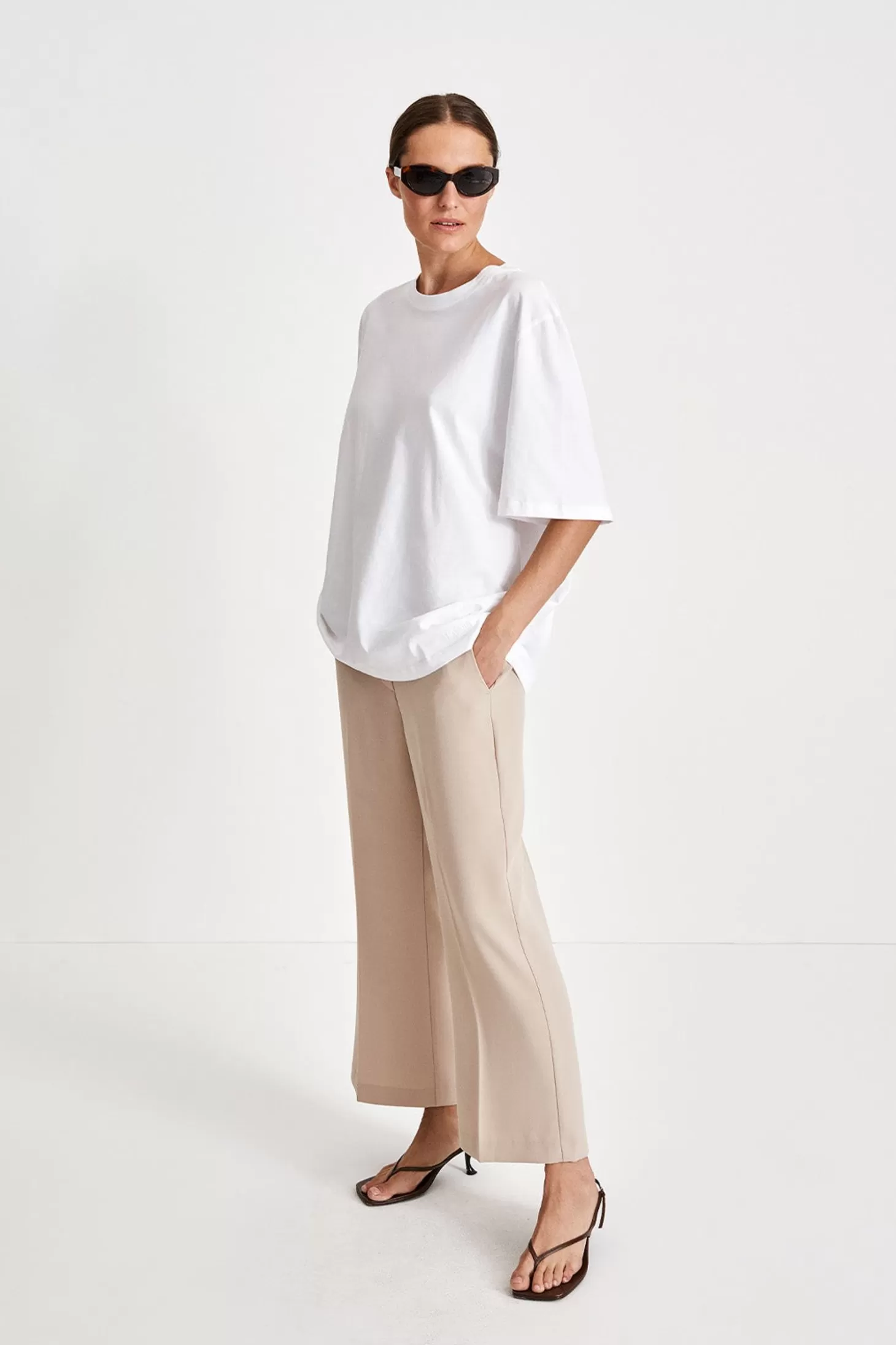 jim_tshirt_2.webp Stylein Basics-Jim T-Shirt