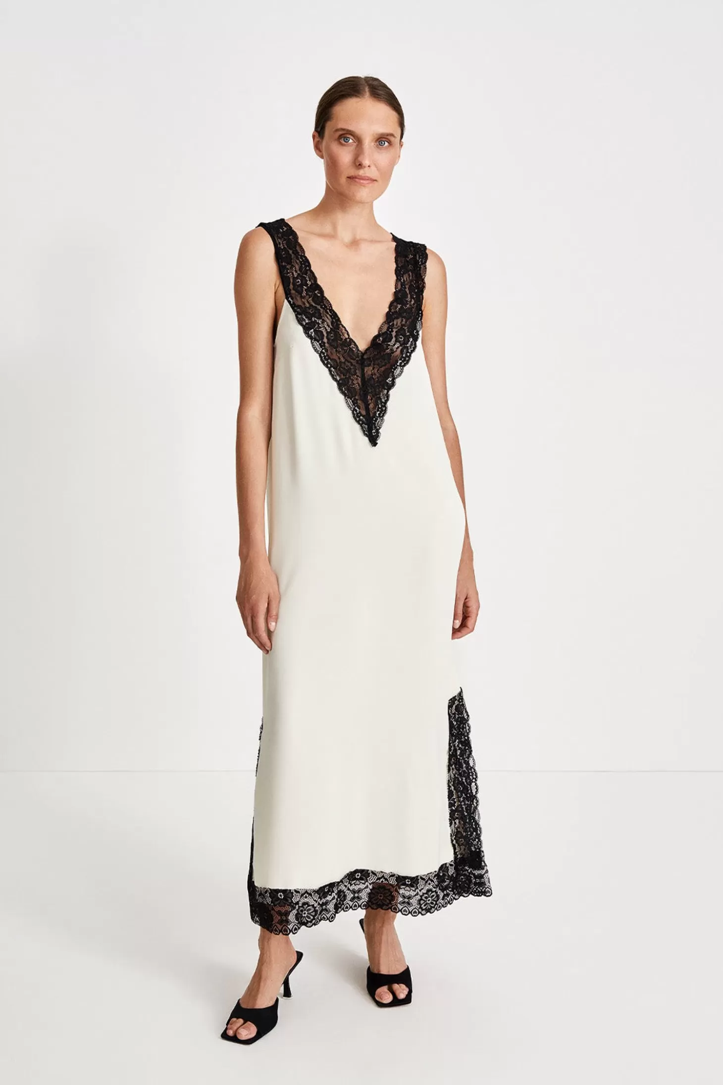 Stylein Dresses & Skirts-Maleo Dress