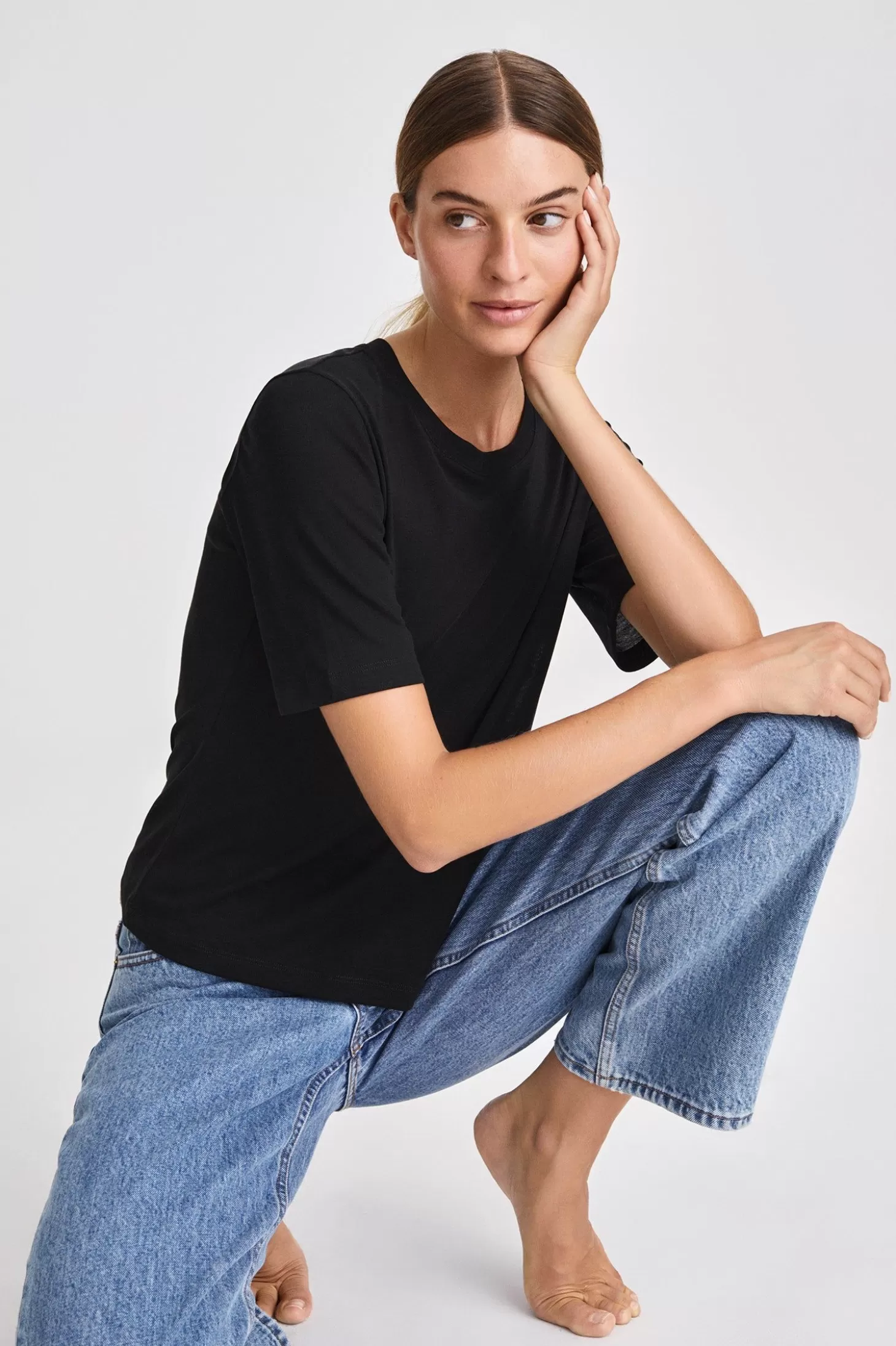 nickie_tshirt_2-5.webp Stylein Tops & Shirts-Nickie T-Shirt