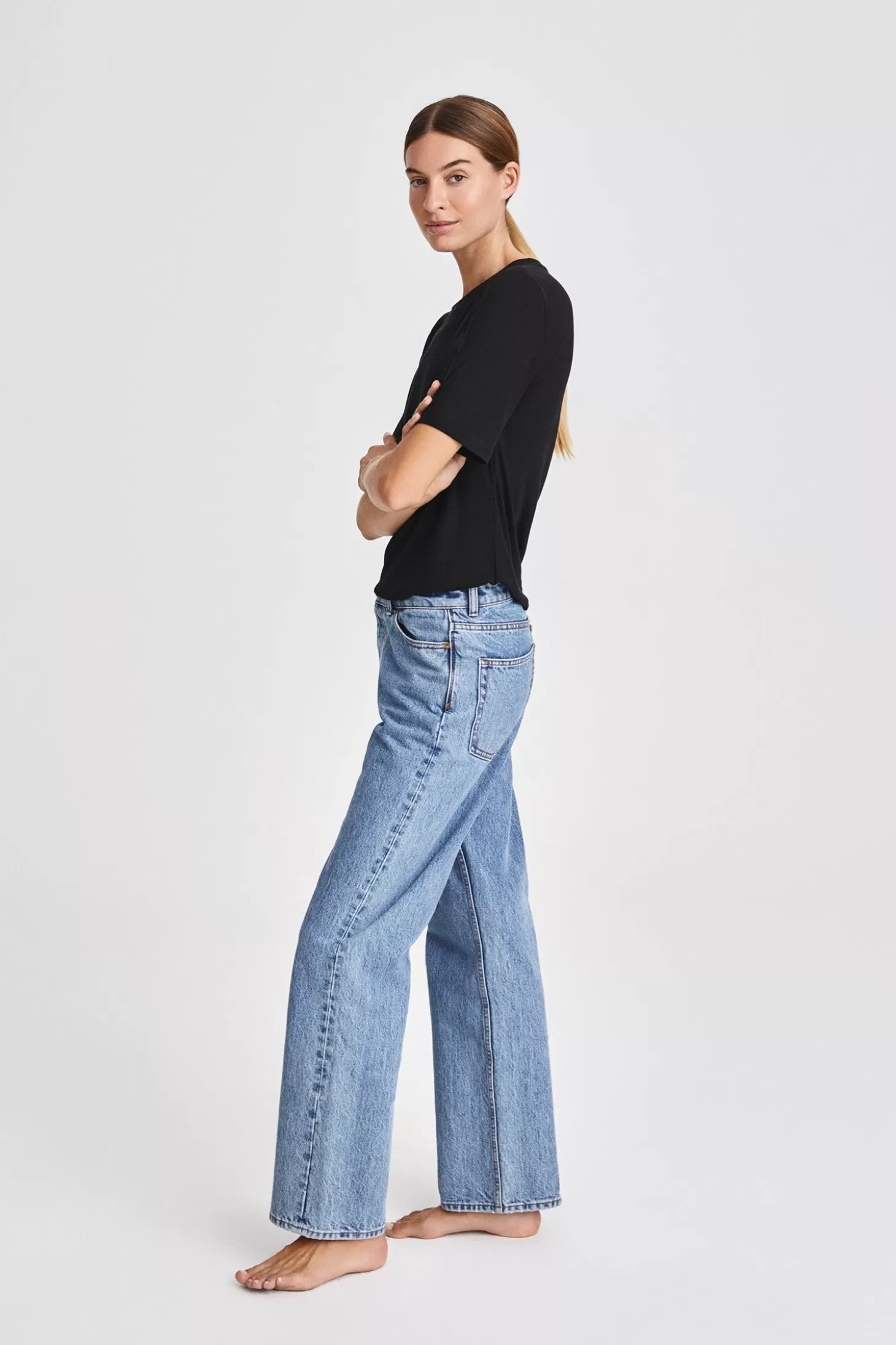 nickie_tshirt_3-5.webp Stylein Tops & Shirts-Nickie T-Shirt