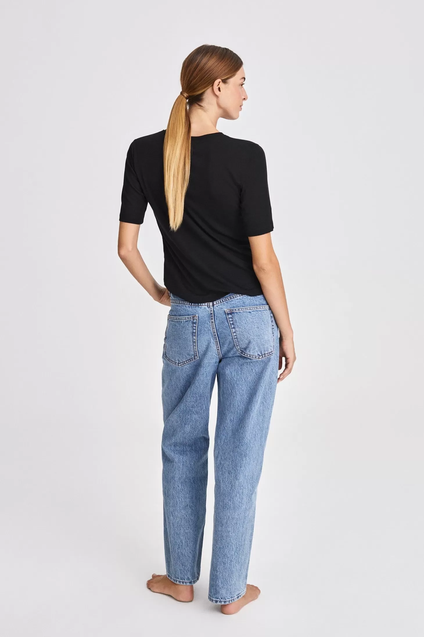 nickie_tshirt_4-5.webp Stylein Tops & Shirts-Nickie T-Shirt